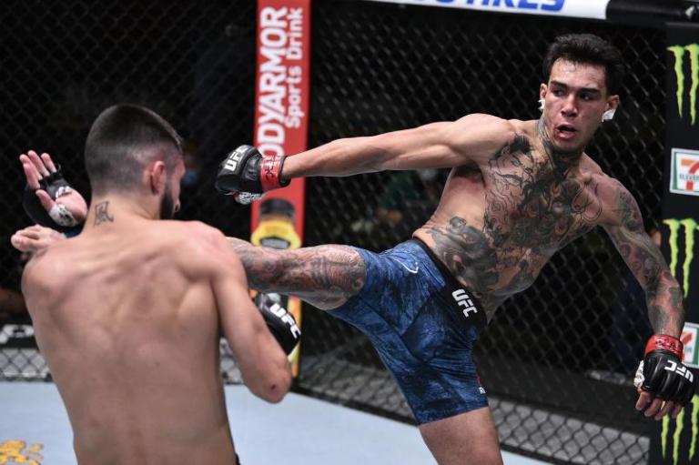 Prediction: Andre Fili vs. Bill Algeo | UFC Fight Night 210