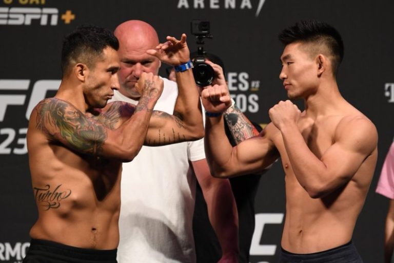 UFC 239 Video: Song Yadong knocks out Alejandro Perez in the first round