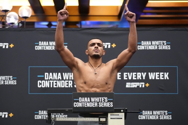 Ismael Bonfim vs. Benoit Saint-Denis prediction | UFC on ESPN 48