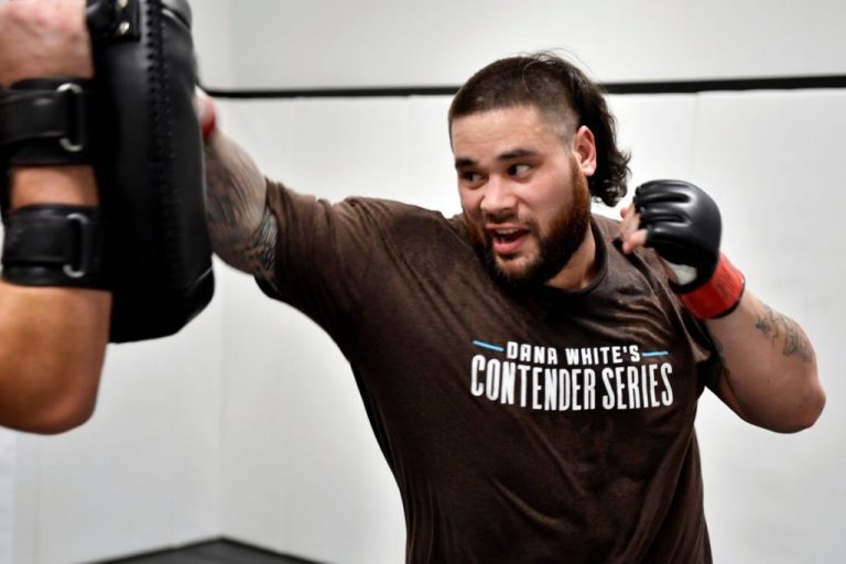 Ben Sosoli talks new diet, Greg Hardy inhaler fiasco ahead of UFC Auckland
