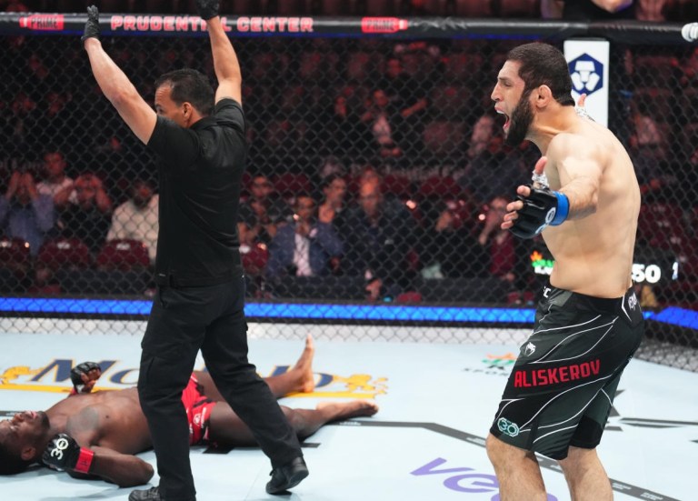 UFC 294: Ikram Aliskerov vs. Warlley Alves prediction, odds