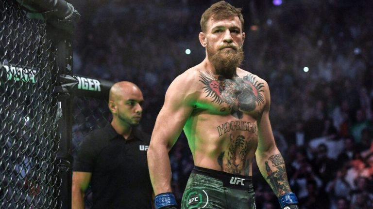 Why is Conor McGregor still in the UFC lightweight rankings?