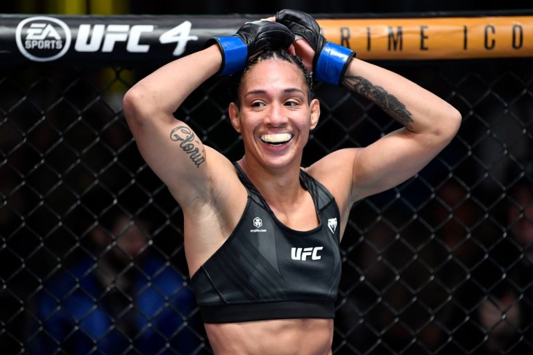 Erin Blanchfield vs. Taila Santos prediction | UFC Singapore