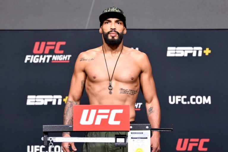 UFC Fight Night 203: Alex Pereira vs. Bruno Silva predictions, betting preview